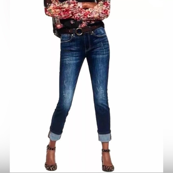 CAbi Denim - Cabi High Straight Jeans #3561 - EUC - Size 4